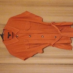 Marc New York top with belt.  XL